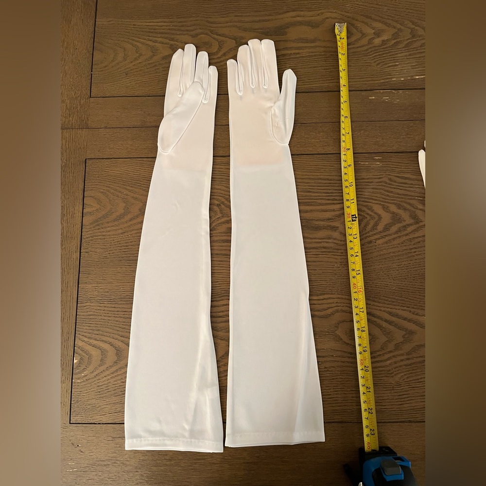 Elegant Long White Gloves
